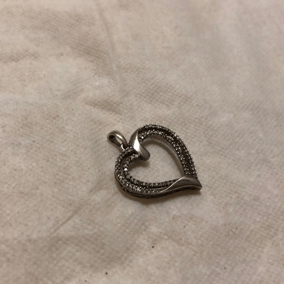 Has all diamonds. Silver. No chain. - Picture 2 of 6